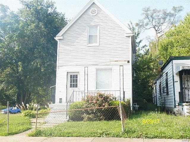 2nd image of 5656 Roosevelt Pl