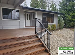 18250 Lake Forest Dr, Penn Valley, CA 95946