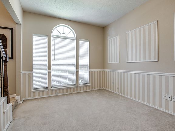 4th image of 4812 Park Bend Dr
