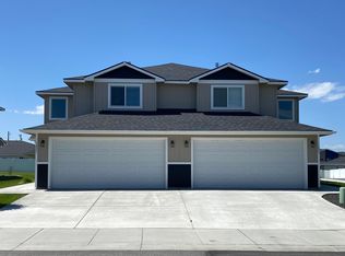 1215 N Bell St, Greenacres, WA 99016