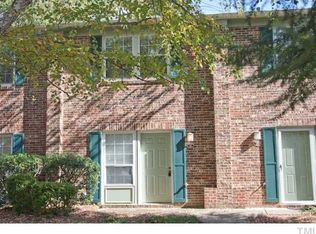 121 Coleridge Ct, Carrboro, NC 27510