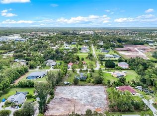 10451 Shangri La RD, BONITA SPRINGS, FL 34135