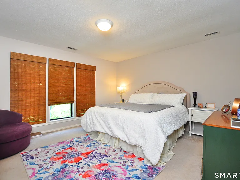 16 Applewood Ln #16 — Photo 25