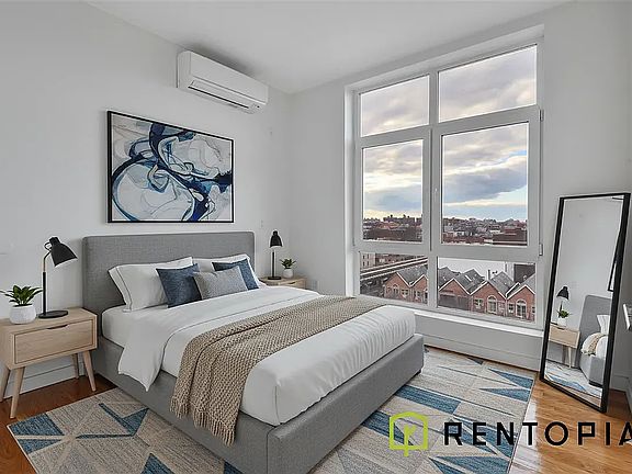 3rd image of 1875 Atlantic Ave #314P