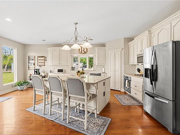 4th image of 30704 E Adams Cemetery Rd