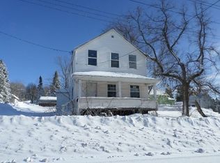 216 Southwest St, Ironwood, MI 49938