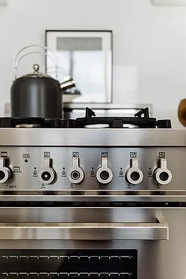 Rented by Corcoran | media 21