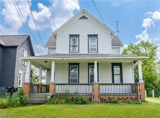 64 Diamond Ave, Barberton, OH 44203