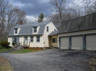 2 Lance Ave, Londonderry, NH 03053