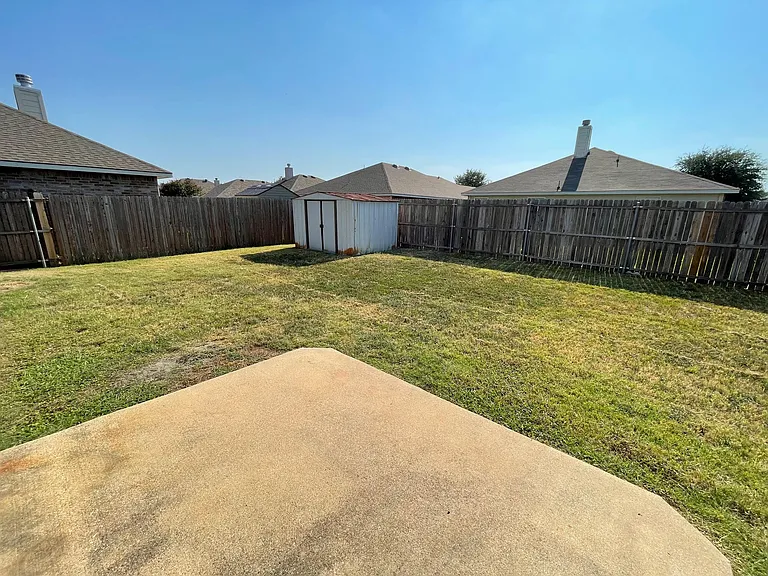 12737 Northern Pine Dr — Photo 16