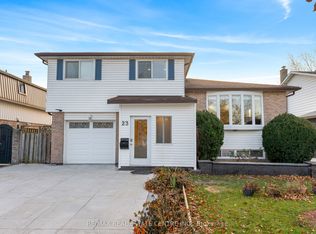 23 Jefferson Rd, Brampton, ON L6S 2G6