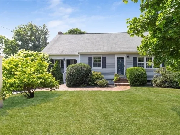 11 Poplar Ave, Scituate, MA 02066