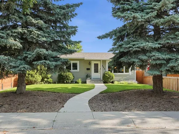 352 S 86th Ave SE, Calgary, AB T2H 1N7