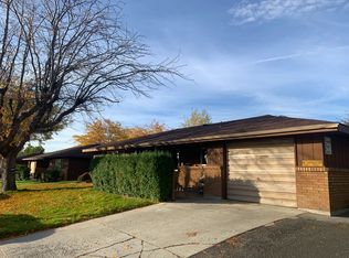 906 S 41st Ave APT A, Yakima, WA 98908