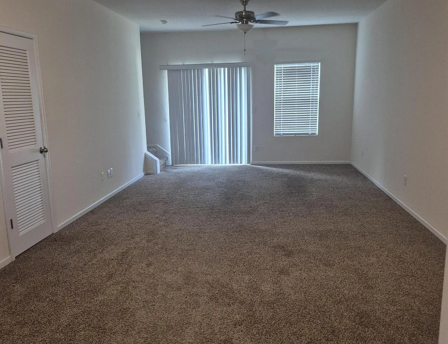 2 bed, 2.5 bath, 1341 sqft, $1,750 — Photo 4