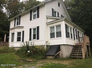 504 Keystone Rd, Lake Ariel, PA 18436