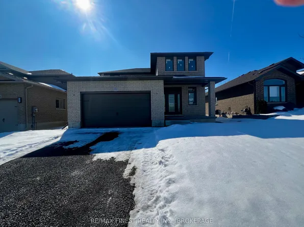 192 Cherrywood Pkwy, Greater Napanee, ON K7R 3L1