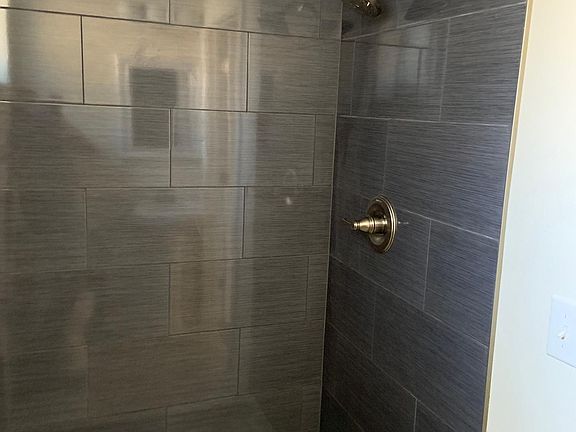 3rd image of 4920 N 18th St