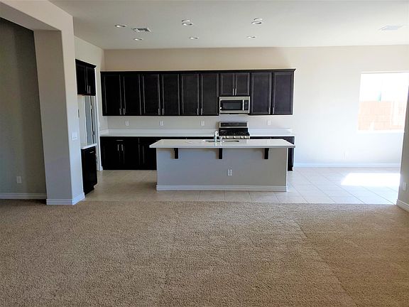 4th image of 8529 W Myrtle Ave