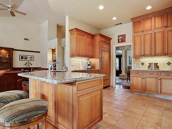 5th image of 19390 N Rosewood Way