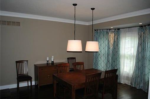 2nd image of 1332 NE Kenwood Dr