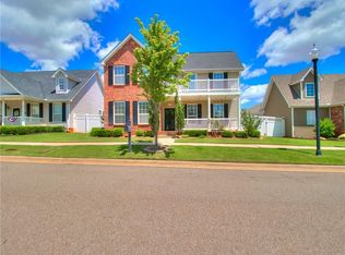 109 Chardonnay Ln, Norman, OK 73071