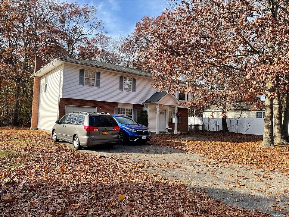 2nd image of 2 Olive Ln