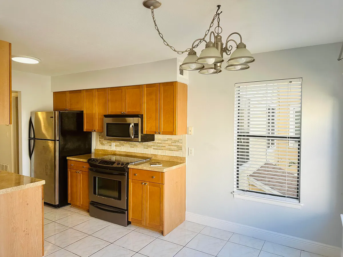 Building Photo - 225 S Tropical Trl #320
