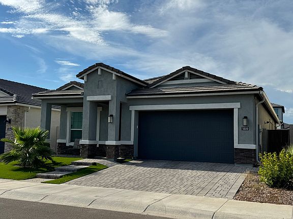 3rd image of 5020 E Shady Glen Ave
