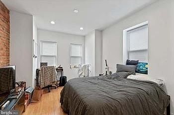 1st image of 721 N 40th St Floor 3