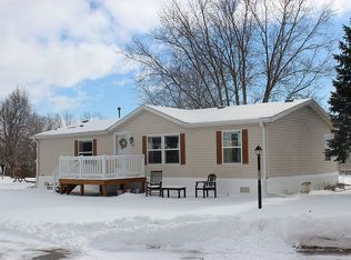 842 Hazelnut Dr, Westville, IN