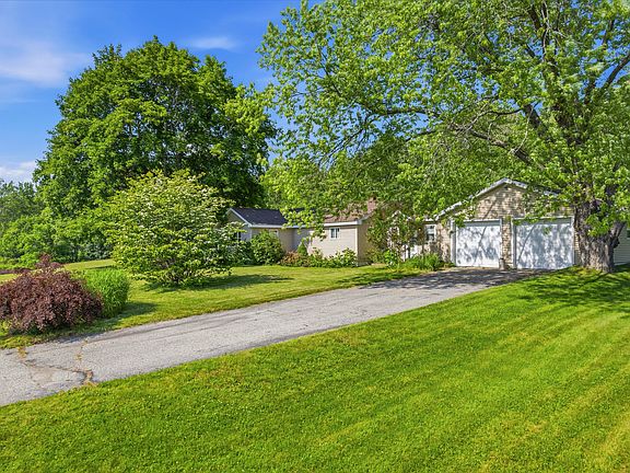 2nd image of 761 Gardiner Road
