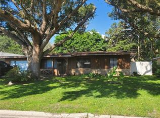 3213 56th Way N, Saint Petersburg, FL 33710