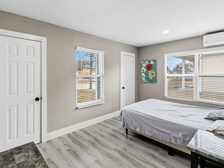 5914 Southcrest St — Photo 15