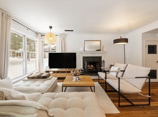 8 Blueberry Ct, Rockland, MA 02370