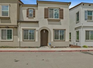 1160 Julia Cir, Hollister, CA 95023