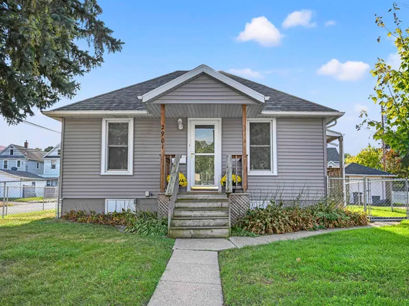 2901 Washington St, Dubuque, IA 52001