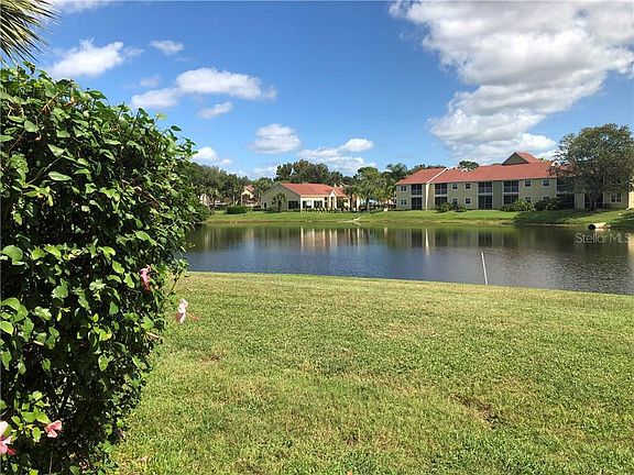 5th image of 4021 Crockers Lake Blvd
