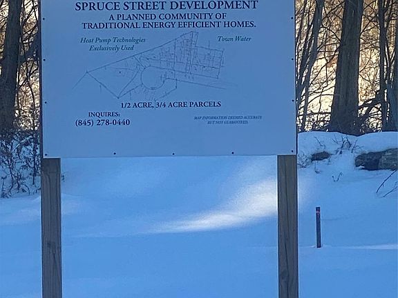 4th image of 32 Spruce Road