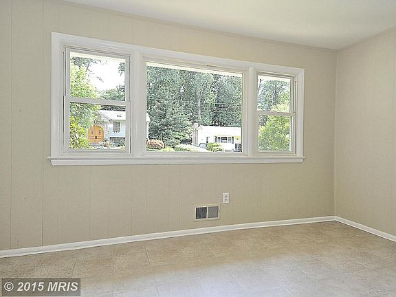 5th image of 14409 Oakvale St