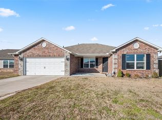 2010 S 13th St, Broken Arrow, OK 74012