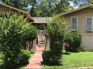 1439 Riverwood Dr, Jackson, MS 39211