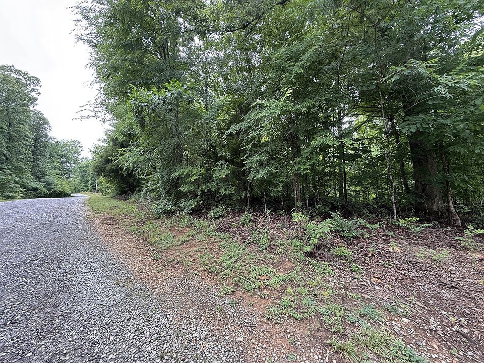 1st image of 4 Anglin Ridge Rd