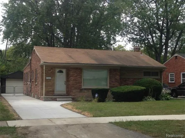 24211 Kenosha Ave, Oak Park, MI 48237