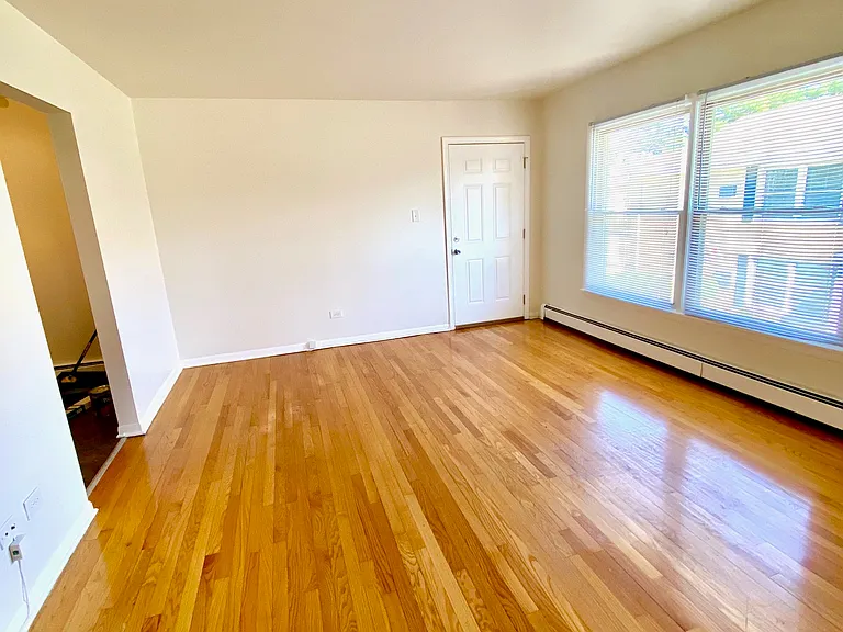 2300 182nd Pl — Photo 6