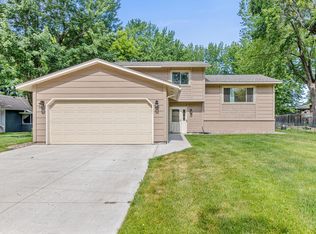 604 2nd St SE, Forest Lake, MN 55025