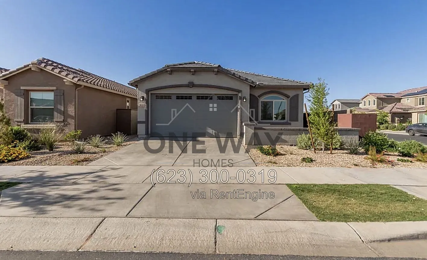 4 bed, 2.0 bath, 1801 sqft, $2,495 — Photo 1