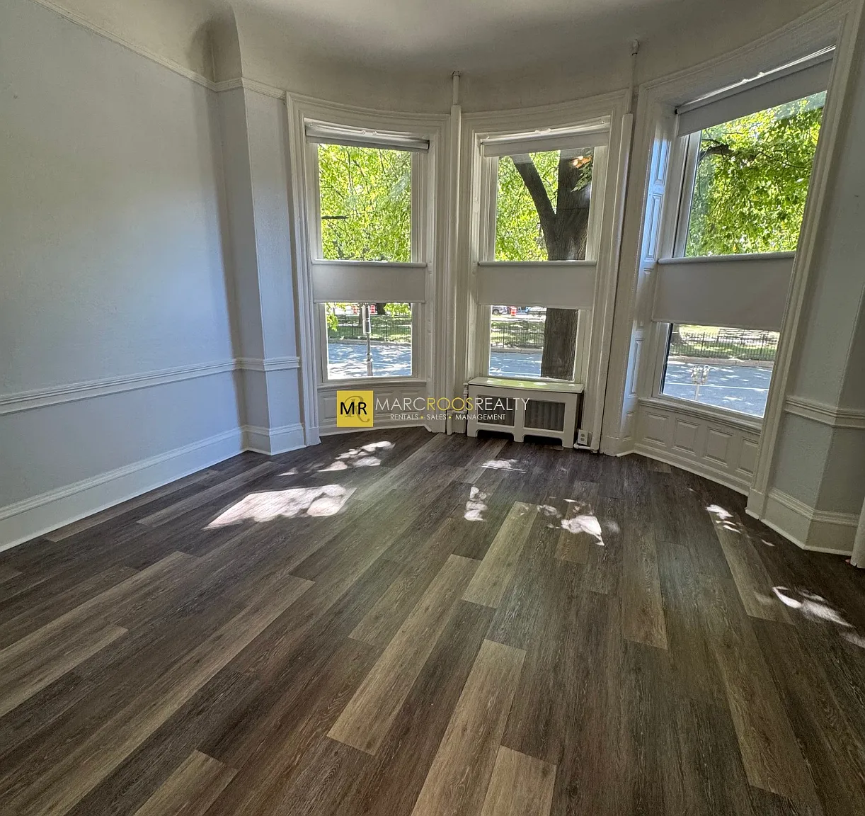 Studio, 400 sqft, $2,250 — Photo 1