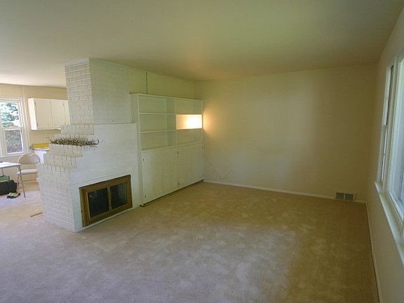 3rd image of 6608 Independence Ave