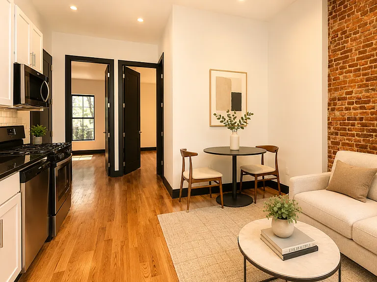 760 Putman Ave #4L — Photo 5